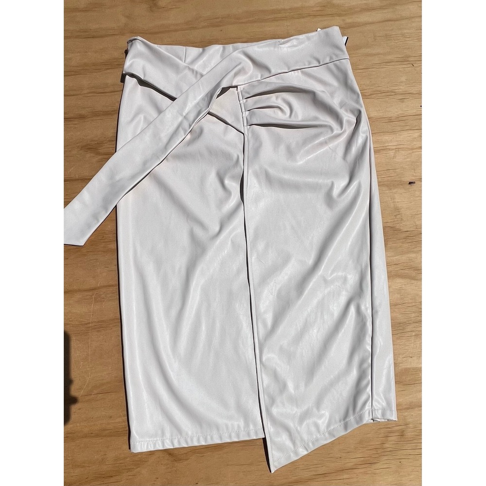 PrettyLittleThing Cream Faux Leather Drape Front Midi Skirt Size 12 NWT CMG5638